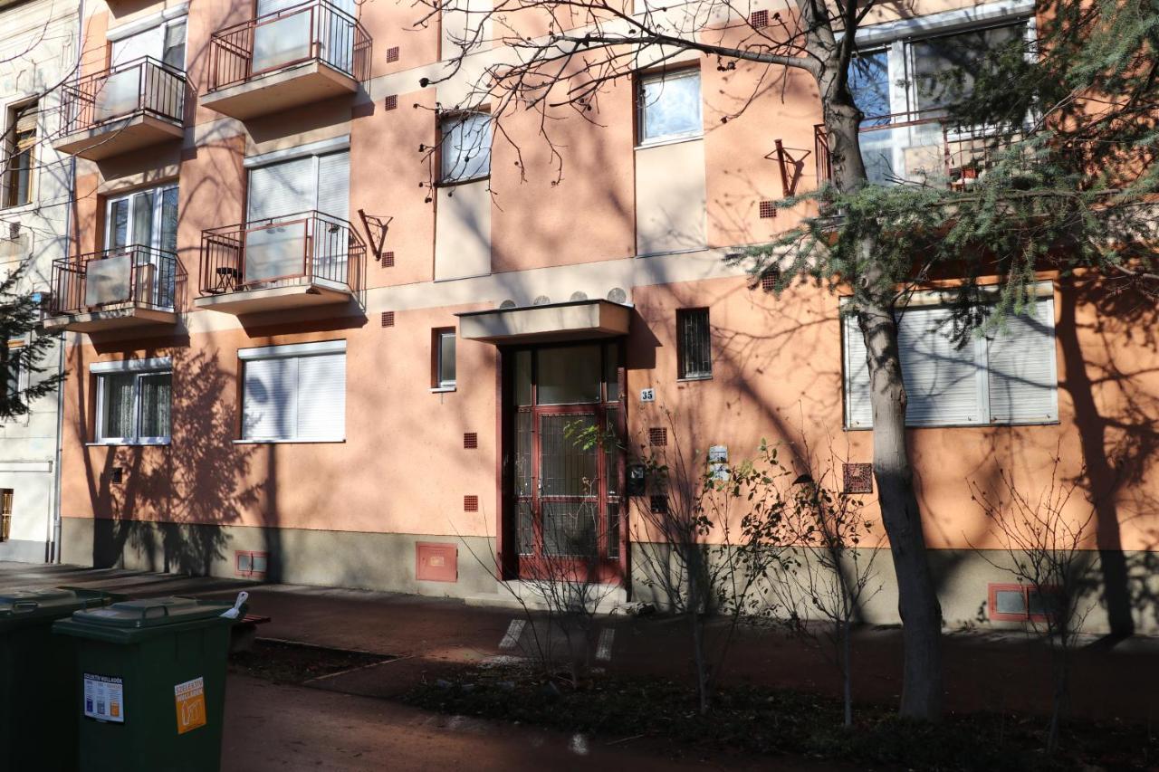 塞格德Petofi Apartman公寓 外观 照片